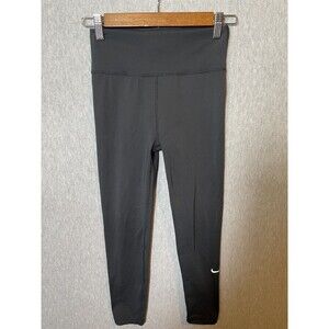 Nike One Dri-FIT Cropped Leggings Women's Size M Black Athletic Capri Pants